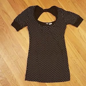 Black polka dot bow back tee